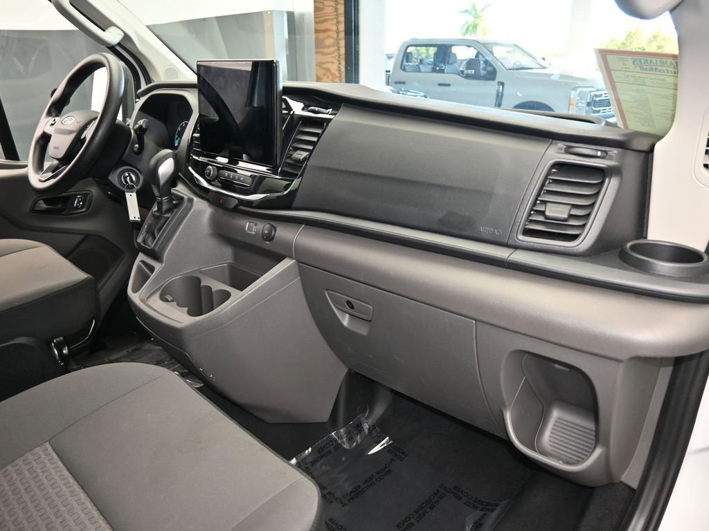 Used 2023 Ford Transit 350 XLT image 40