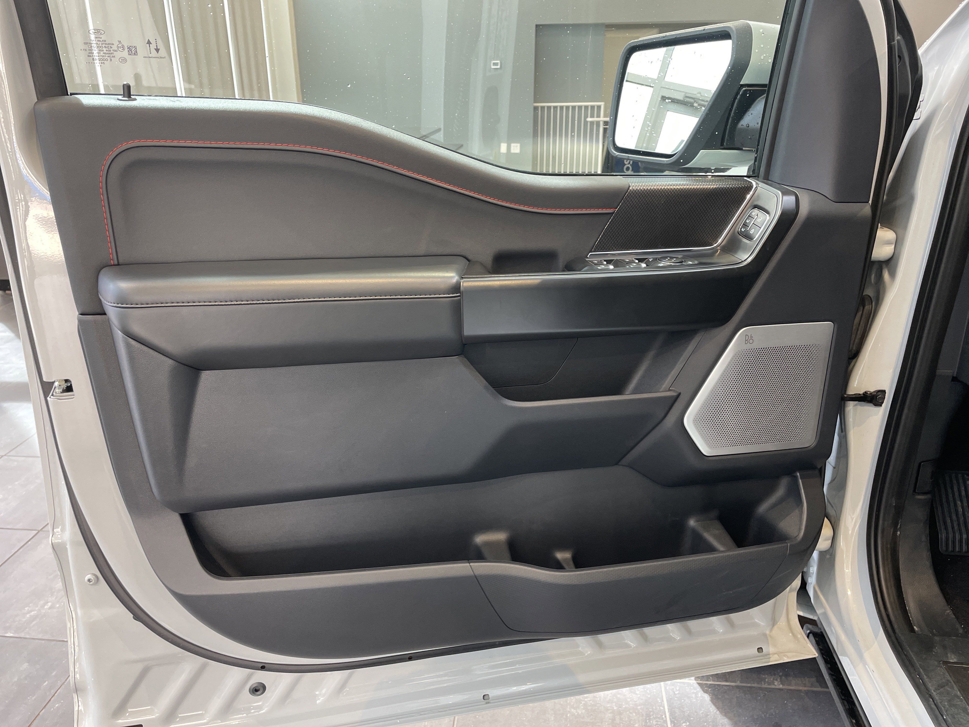 Used 2024 Ford F150 Raptor AWD/4WD image 15