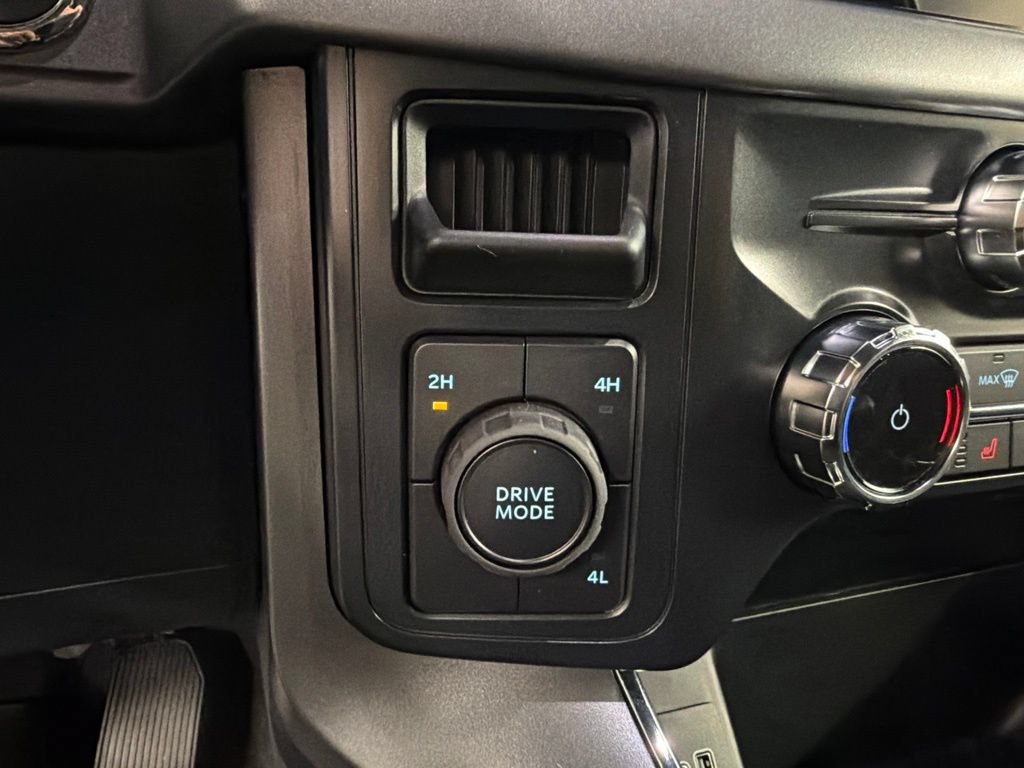 New 2026 Ford F150 XLT w/ Equipment Group 302A MID AWD/4WD image 18