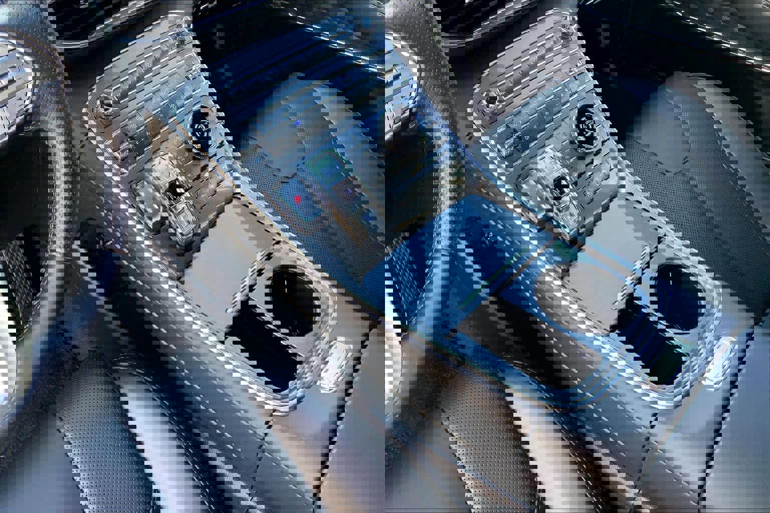 Used 2022 Hyundai Santa Fe Calligraphy image 14