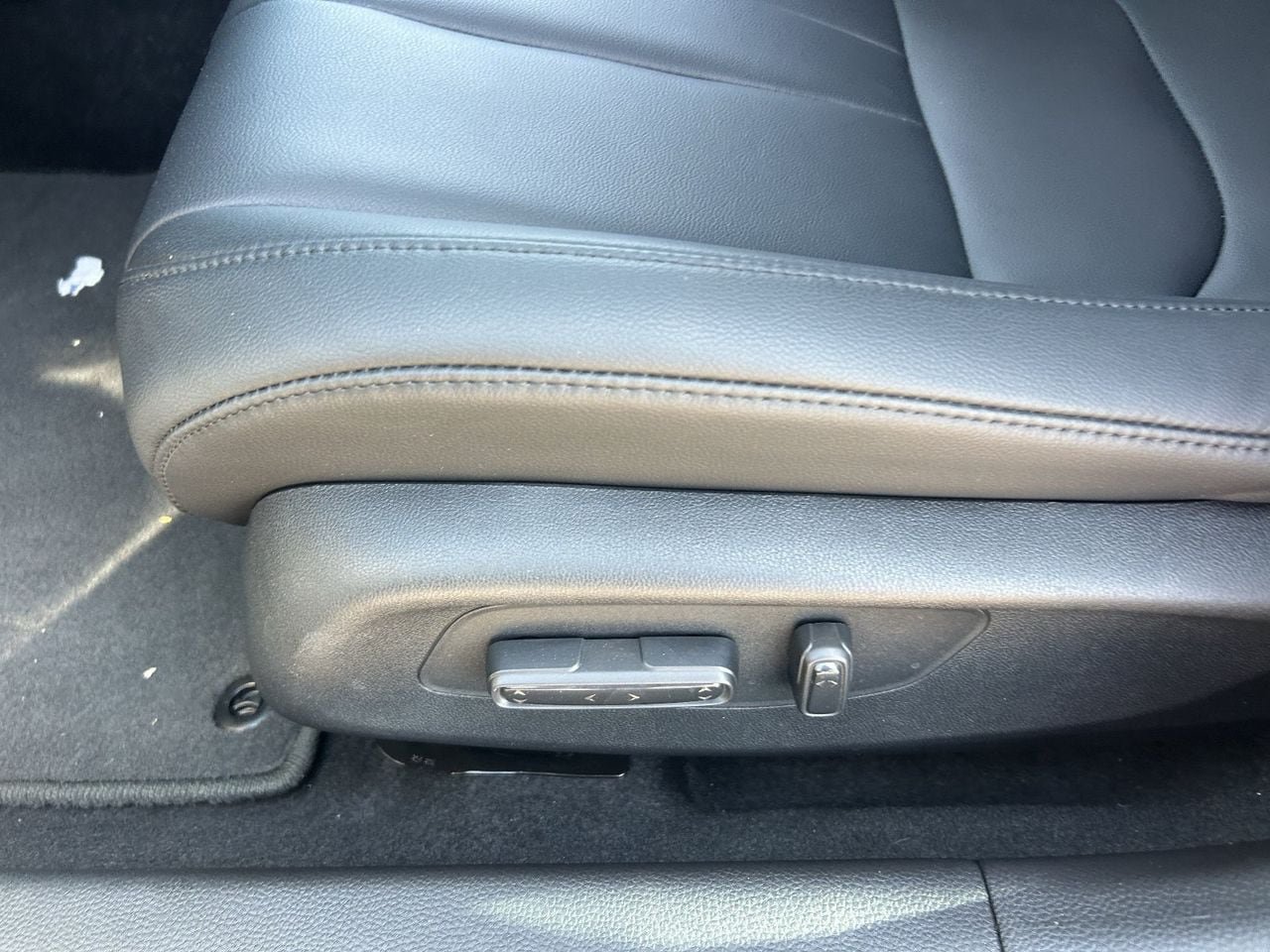 Certified 2026 Acura Integra FWD image 29