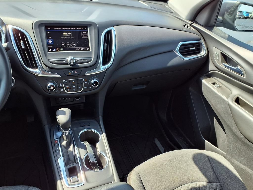 Used 2023 Chevrolet Equinox LT AWD/4WD image 4