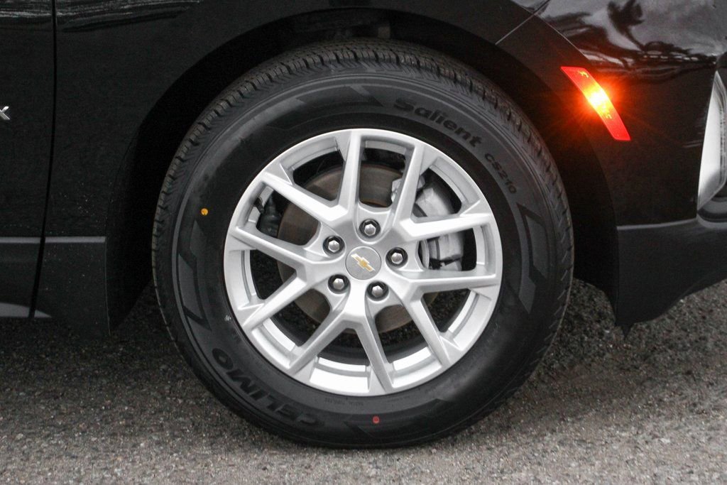 Used 2022 Chevrolet Equinox LT w/ Driver Convenience Package FWD image 41