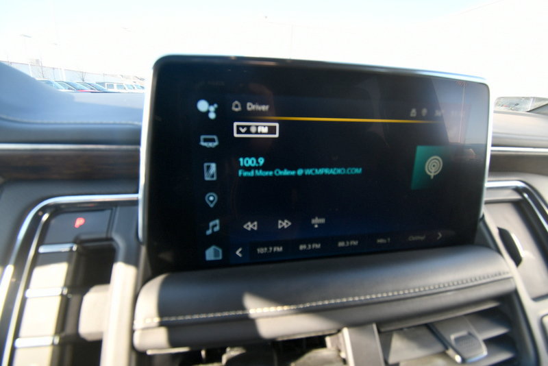 Used 2024 Chevrolet Tahoe Premier AWD/4WD image 25