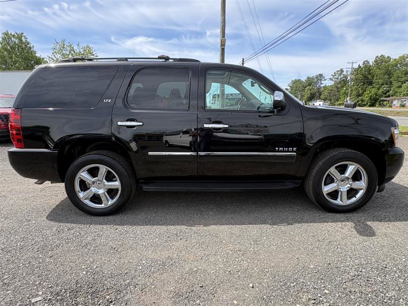 Used 2012 Chevrolet Tahoe LTZ AWD/4WD image 5