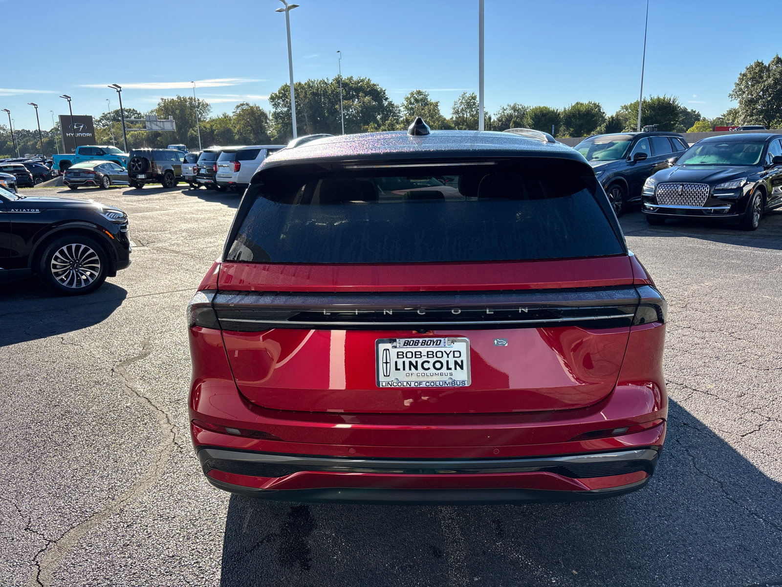 New 2026 Lincoln Nautilus Reserve w/ Jet Appearance Package AWD/4WD image 6