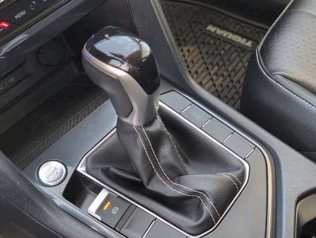 Used 2022 Volkswagen Tiguan SE FWD image 15