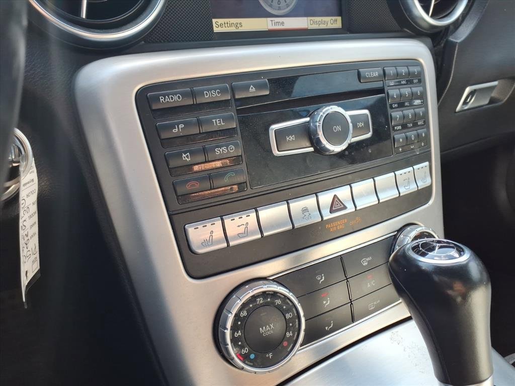 Used 2012 Mercedes-Benz SLK 350 image 20