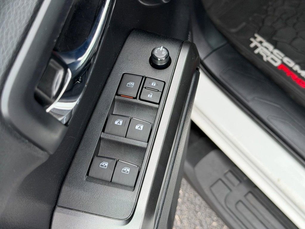 Used 2021 Toyota Tacoma TRD Pro image 17