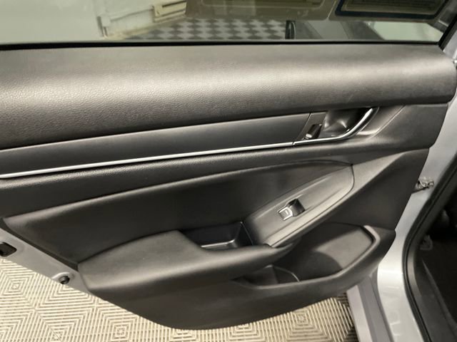 Used 2022 Honda Accord Sport image 14