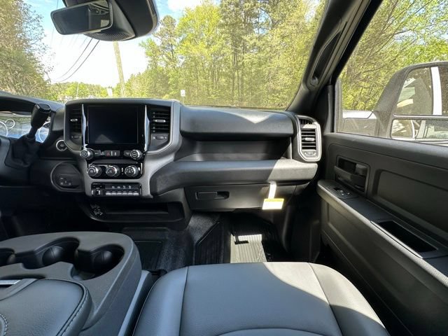 New 2026 RAM 5500 Tradesman w/ Chrome Appearance Group AWD/4WD image 24
