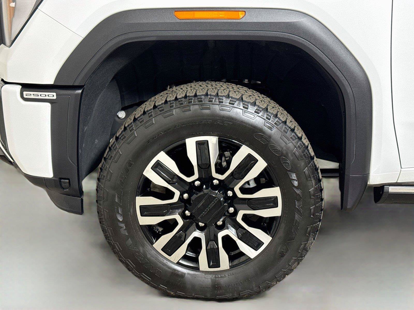 Certified 2026 GMC Sierra 2500 Denali Ultimate AWD/4WD image 63