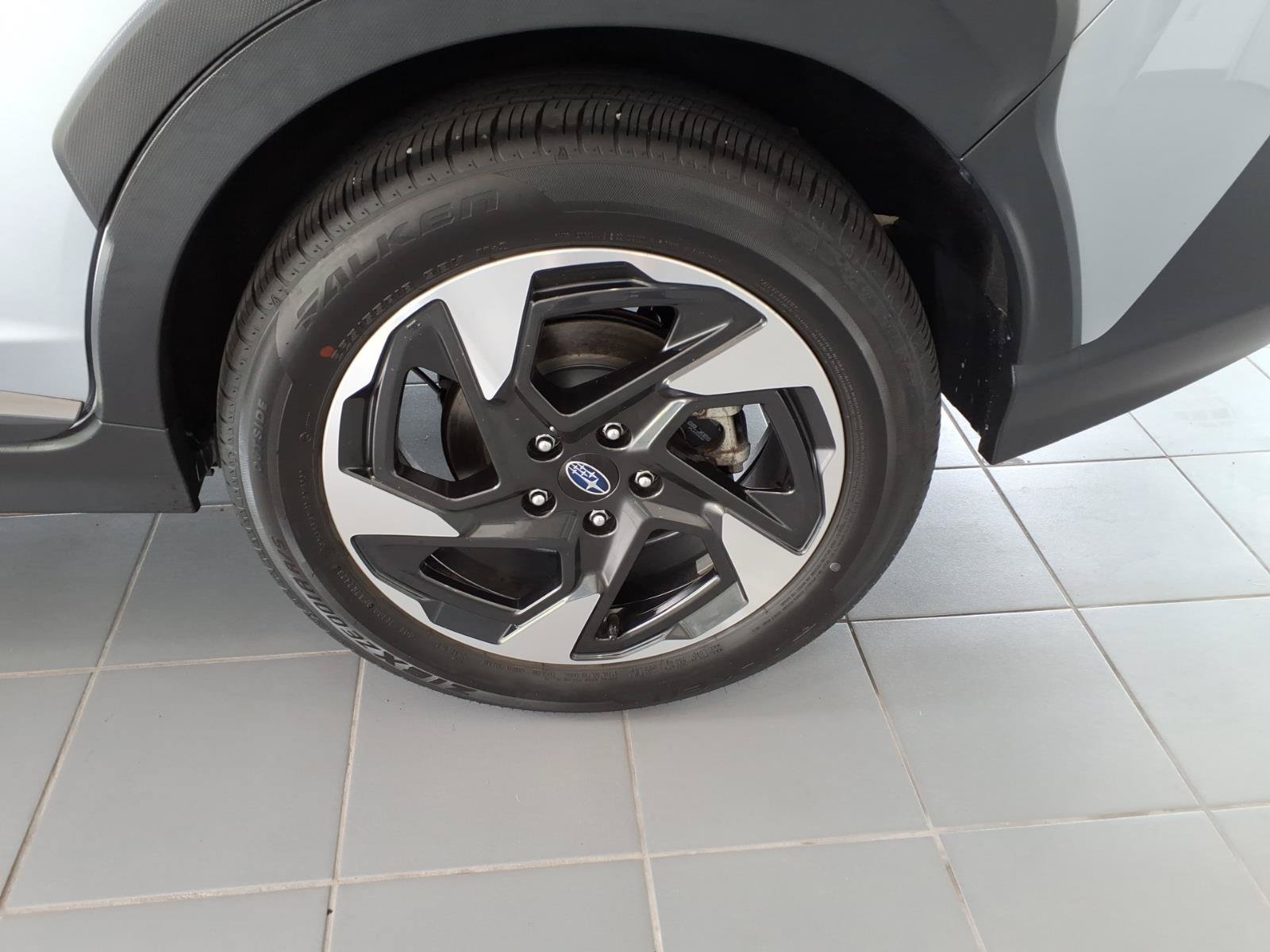 Used 2024 Subaru Crosstrek 2.5i Limited w/ Crosstrek Mirror Package AWD/4WD image 16