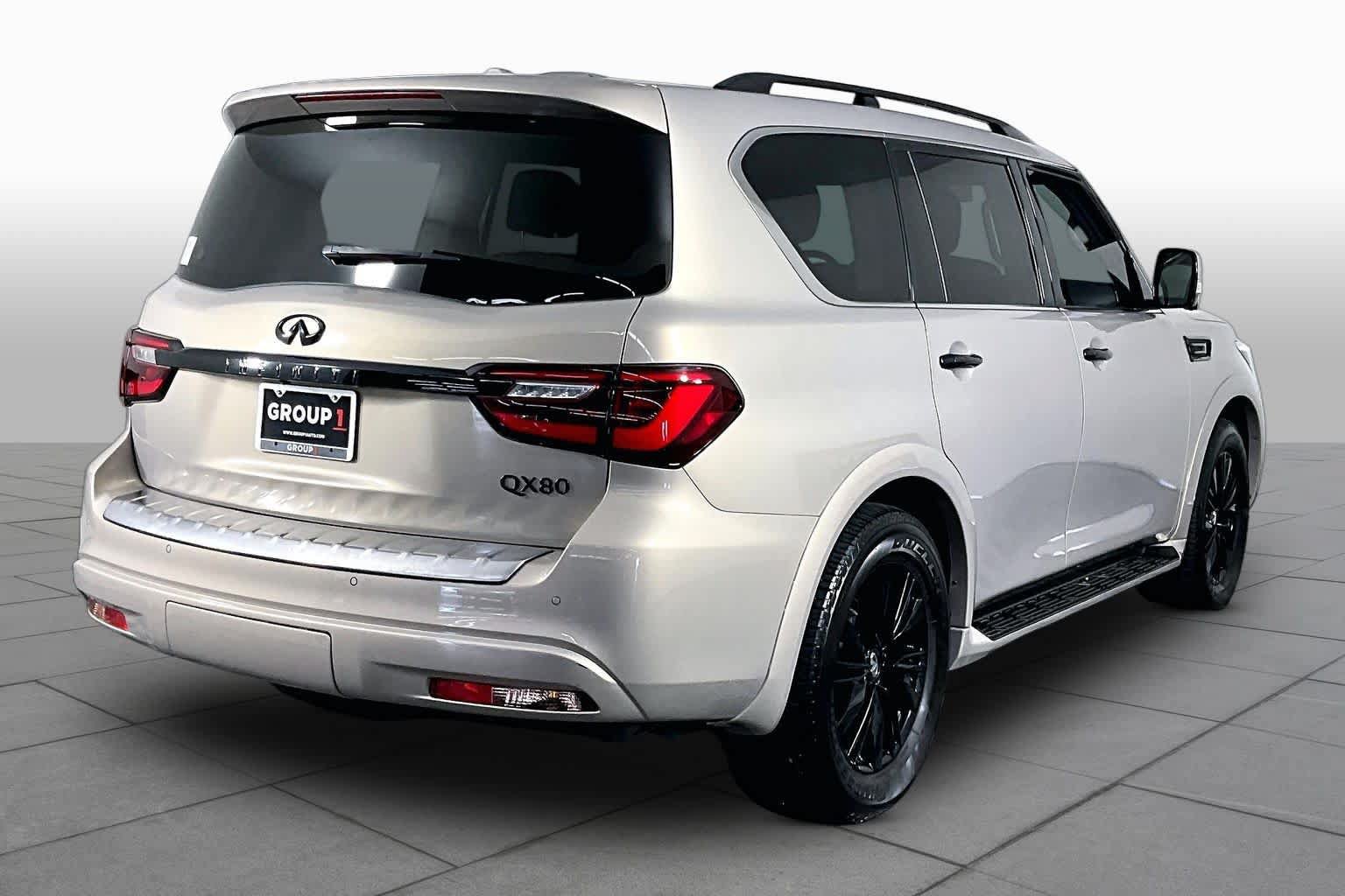 Used 2022 INFINITI QX80 Luxe w/ Cargo Package RWD image 12