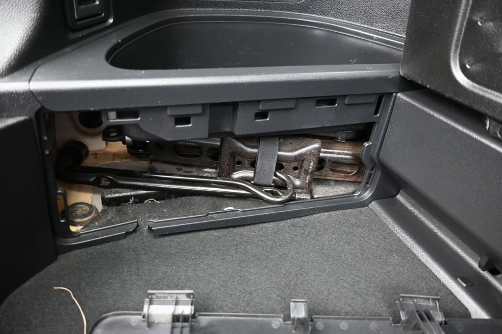 Used 2017 Honda Pilot Touring image 41