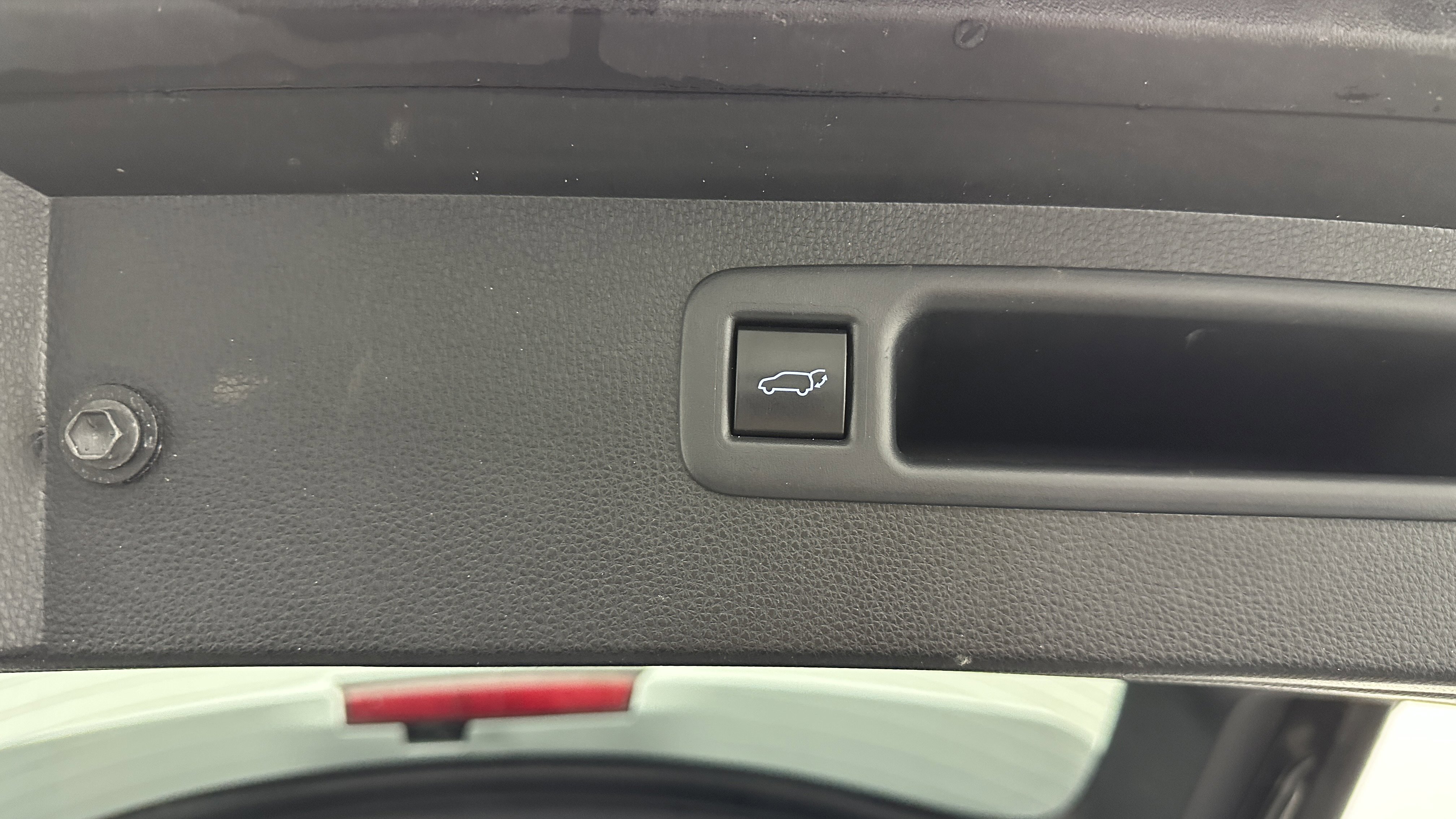 Used 2021 Toyota Highlander XLE image 34