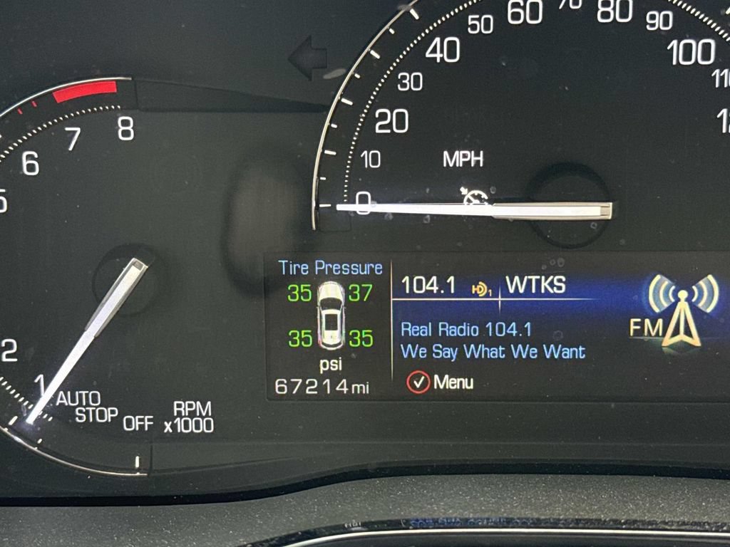 Used 2018 Cadillac XT5 Luxury w/ Driver Awareness Package FWD image 41
