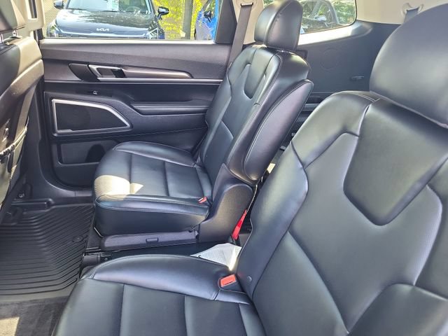 Certified 2024 Kia Telluride S w/ S Sunroof Package AWD/4WD image 16