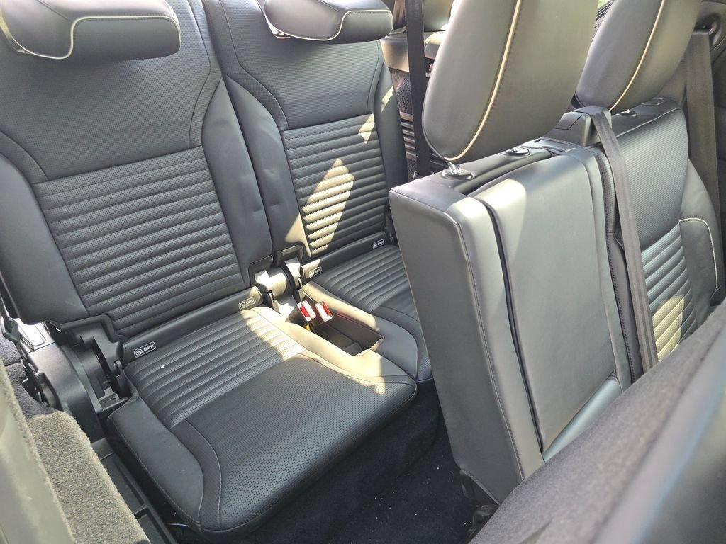 Used 2019 Land Rover Discovery HSE AWD/4WD image 5