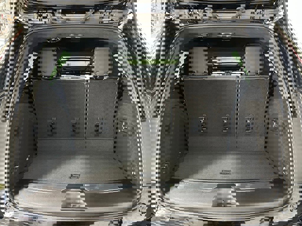 Used 2025 Cadillac Escalade V image 55