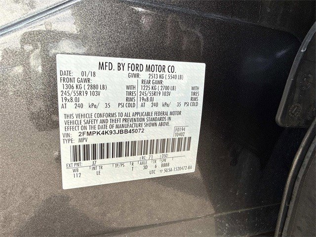 Used 2018 Ford Edge Titanium w/ Technology Package image 29