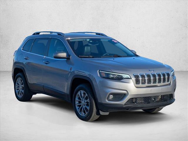 Used 2021 Jeep Cherokee Latitude Lux w/ Comfort/Convenience Group AWD/4WD image 3