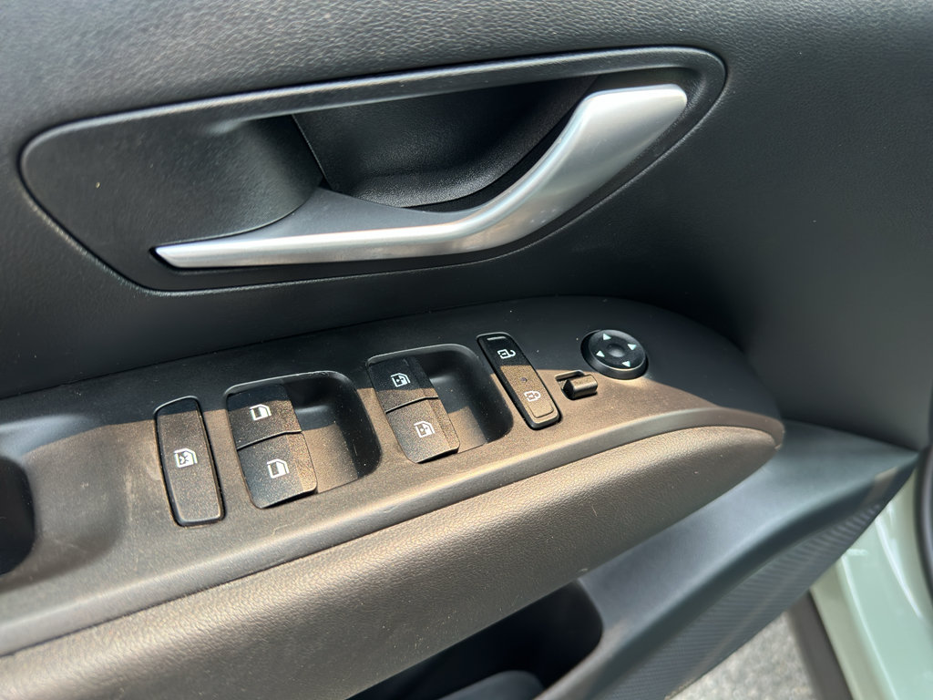 Used 2022 Hyundai Santa Cruz SEL FWD image 14