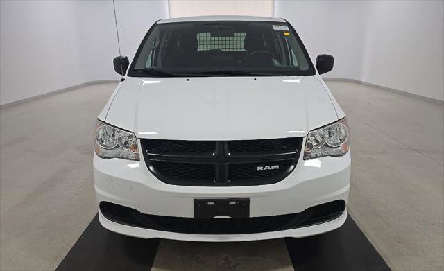 Used 2015 RAM C/V Tradesman FWD image 24