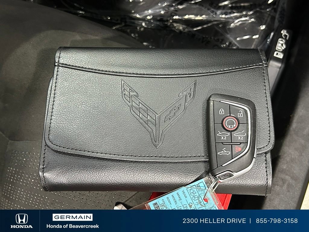 Used 2023 Chevrolet Corvette Stingray Premium Conv w/ Z51 Performance Package RWD image 30