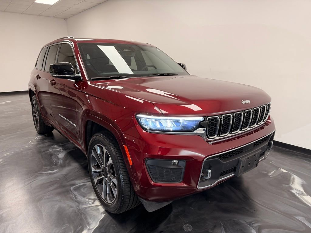 Used 2024 Jeep Grand Cherokee Overland image 22