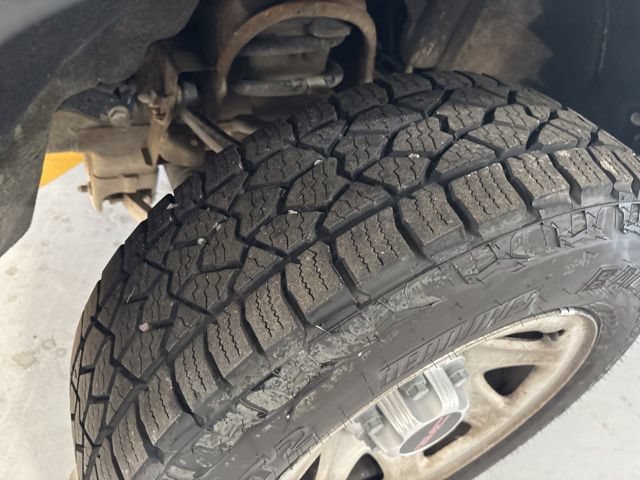 Used 2016 GMC Sierra 1500 4x4 Regular Cab image 29