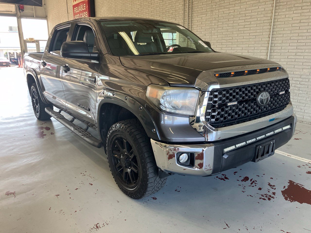 Used 2021 Toyota Tundra SR5 w/ SR5 Leather Package RWD image 1