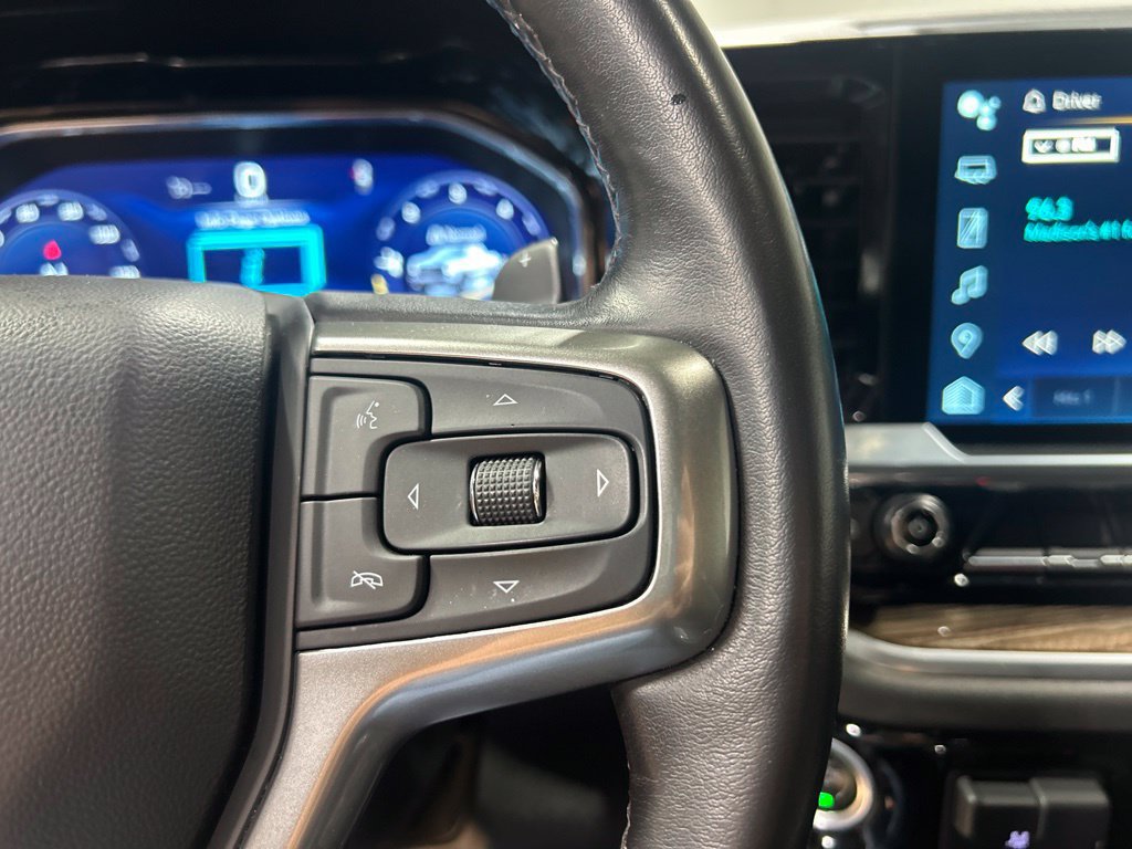 Used 2022 Chevrolet Silverado 1500 LT Trail Boss w/ Convenience Package II AWD/4WD image 43