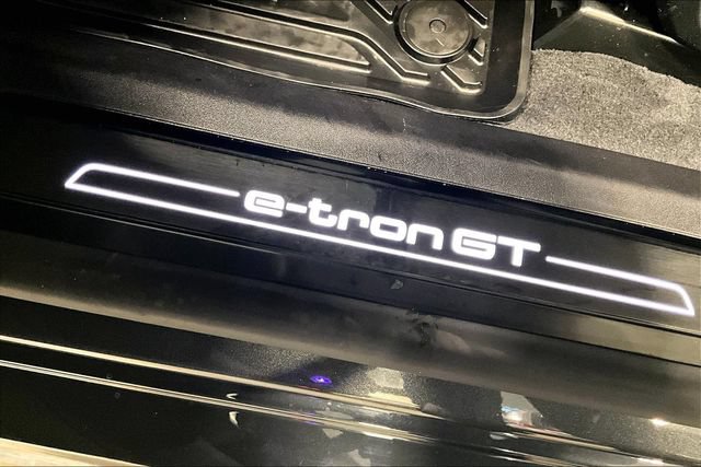 Certified 2024 Audi e-tron GT Premium Plus w/ Executive Package AWD/4WD image 31