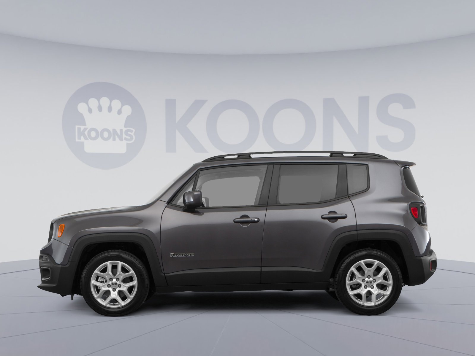 Used 2017 Jeep Renegade Latitude w/ Popular Equipment Group image 2