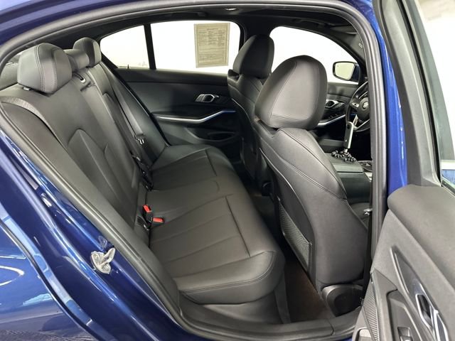 Used 2021 BMW 330e xDrive w/ Convenience Package image 26