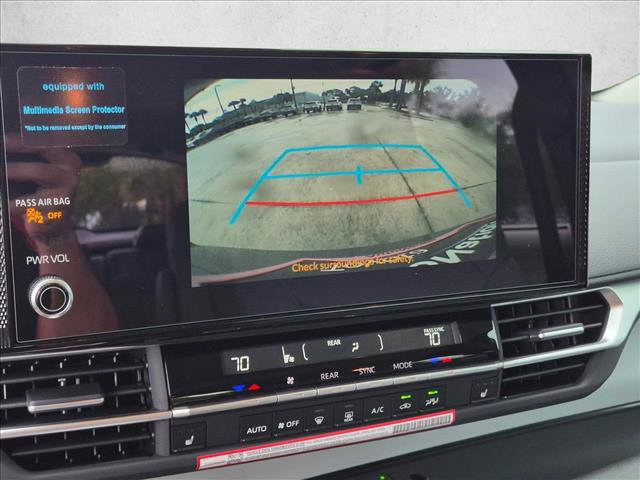 New 2026 Toyota Sienna XLE FWD image 12