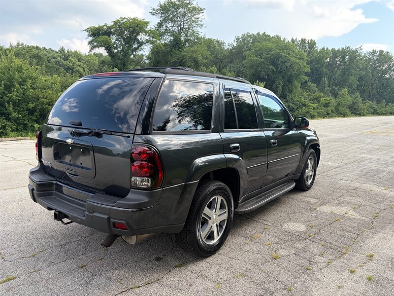 Used 2005 Chevrolet TrailBlazer LT AWD/4WD image 5