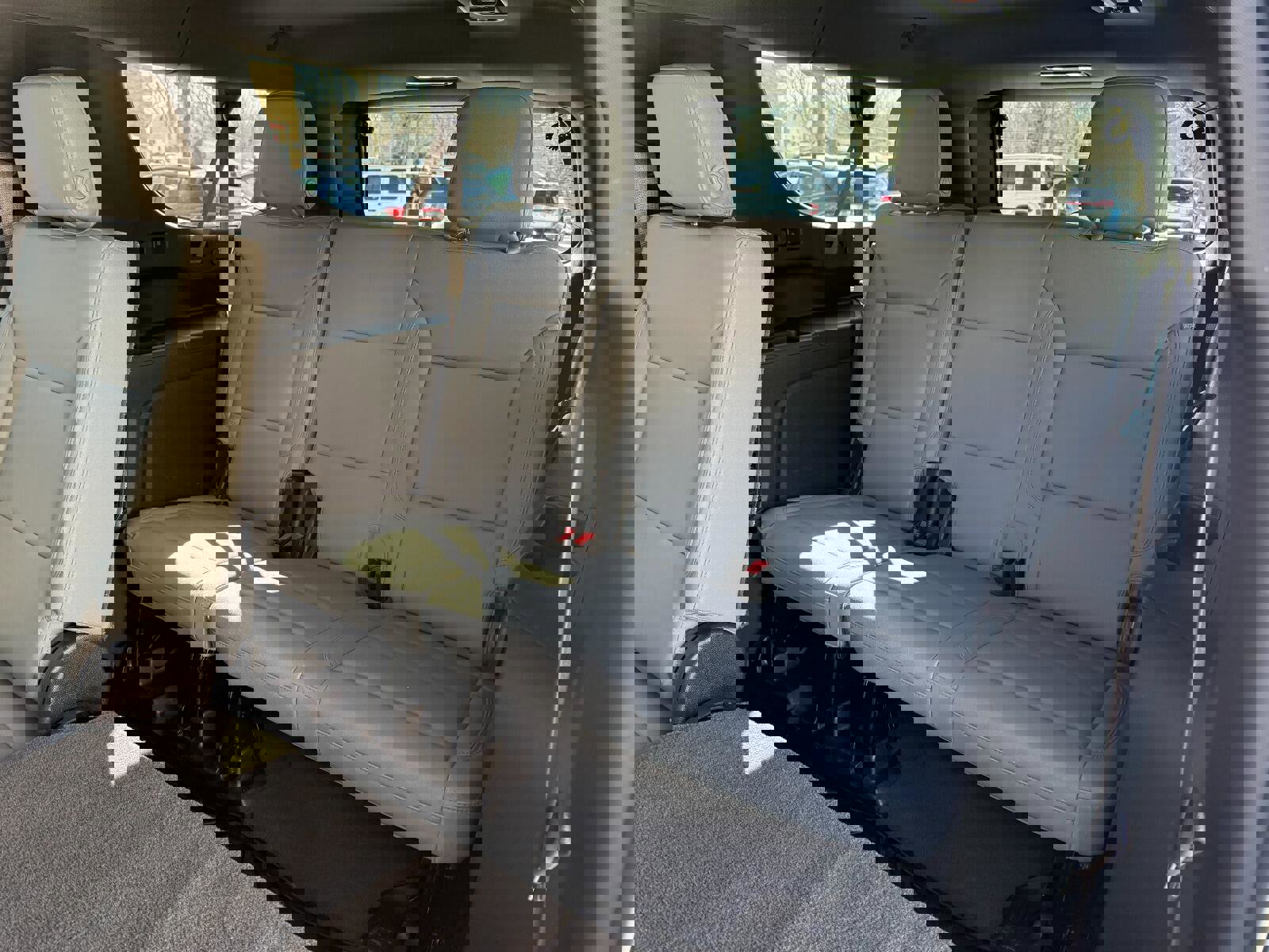 Used 2021 Chevrolet Suburban LT image 15