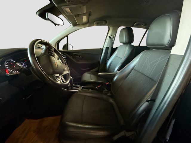 Used 2020 Chevrolet Trax LT w/ Driver Confidence Package image 20