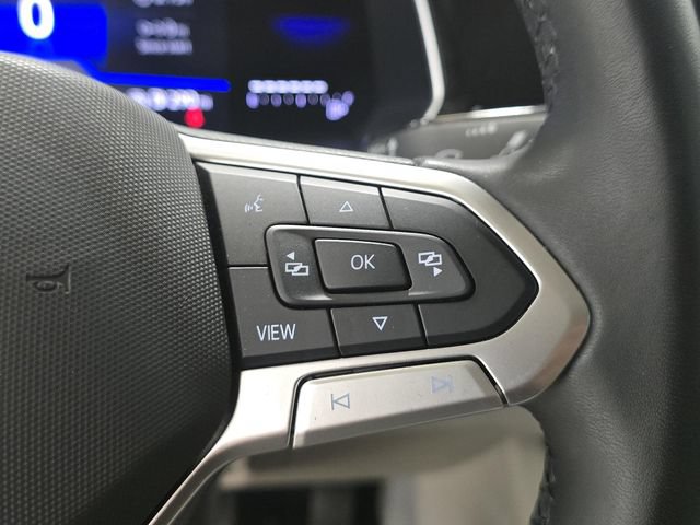 Used 2024 Volkswagen Jetta SE FWD image 32