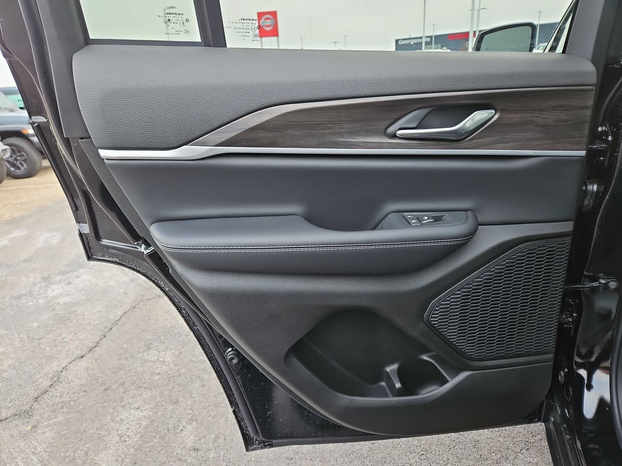 New 2026 Jeep Grand Cherokee Altitude AWD/4WD image 14