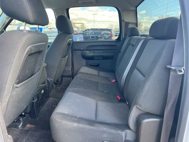 Used 2014 Chevrolet Silverado 3500 LT w/ Interior Plus Package AWD/4WD image 17