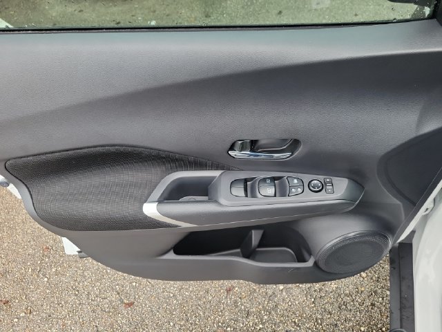 Certified 2024 Nissan Kicks SV FWD image 16