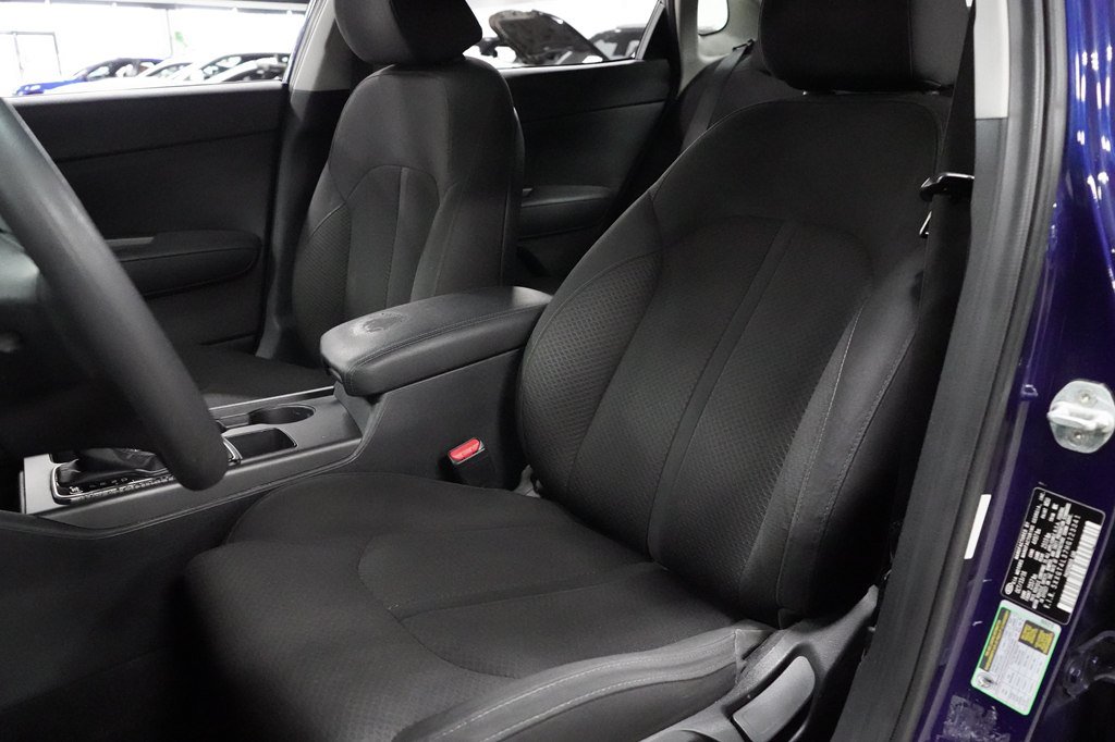 Used 2017 Kia Optima LX FWD image 12
