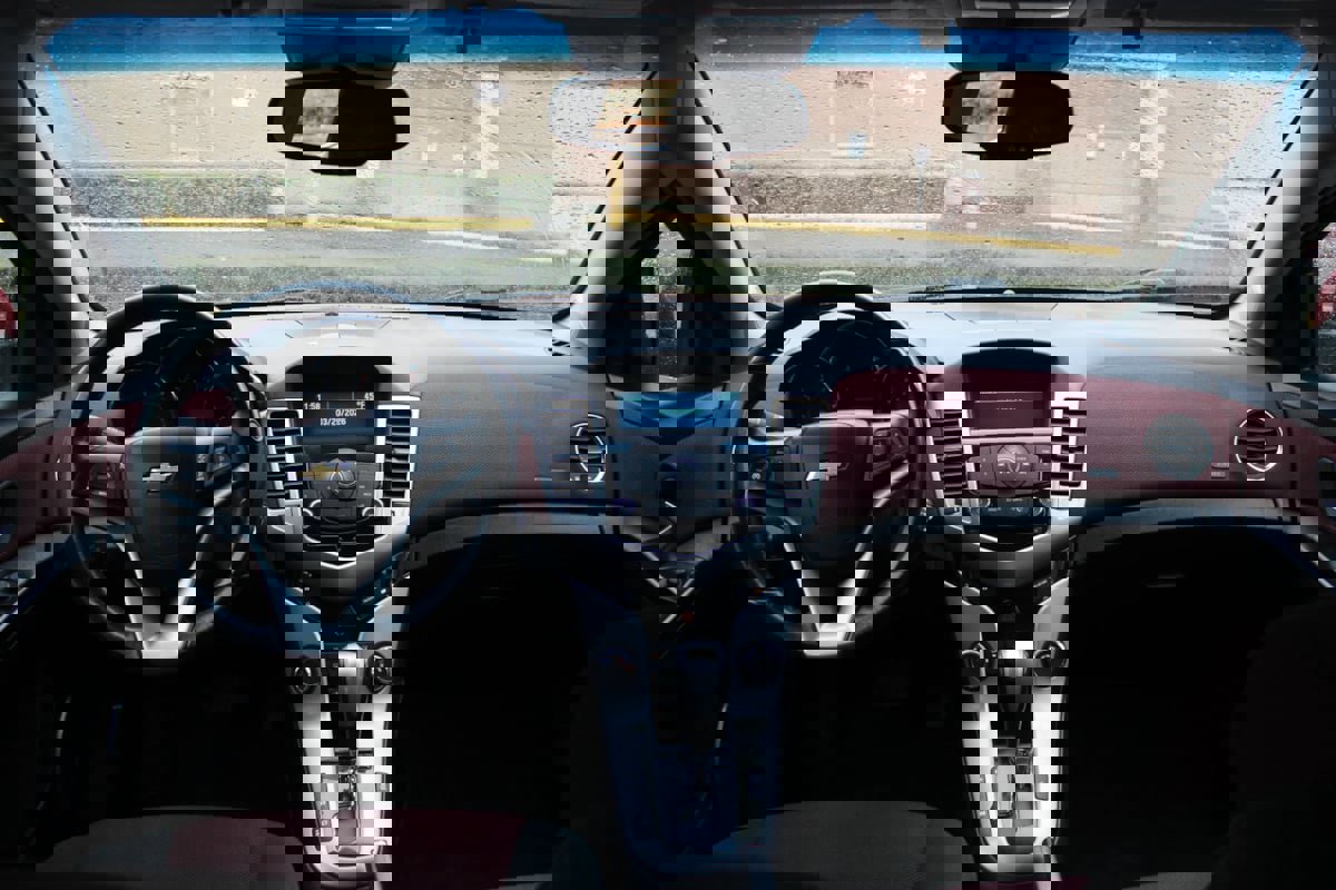 Used 2012 Chevrolet Cruze LT w/ RS Package image 13