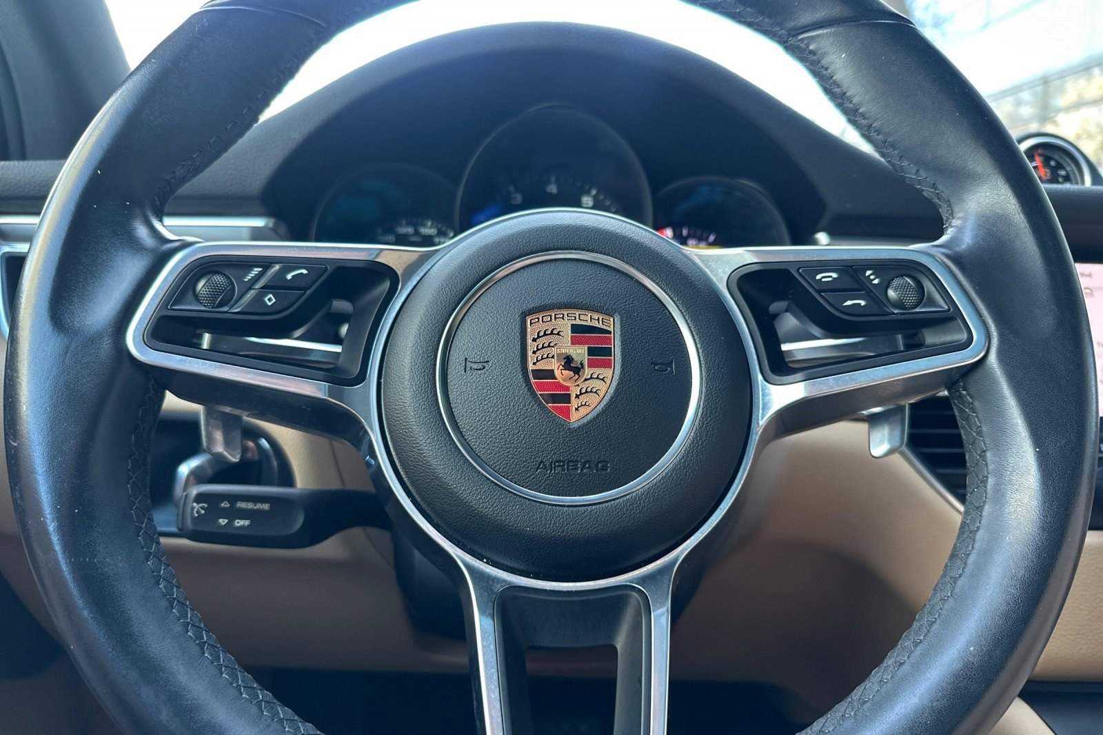 Used 2018 Porsche Macan Sport Edition image 29