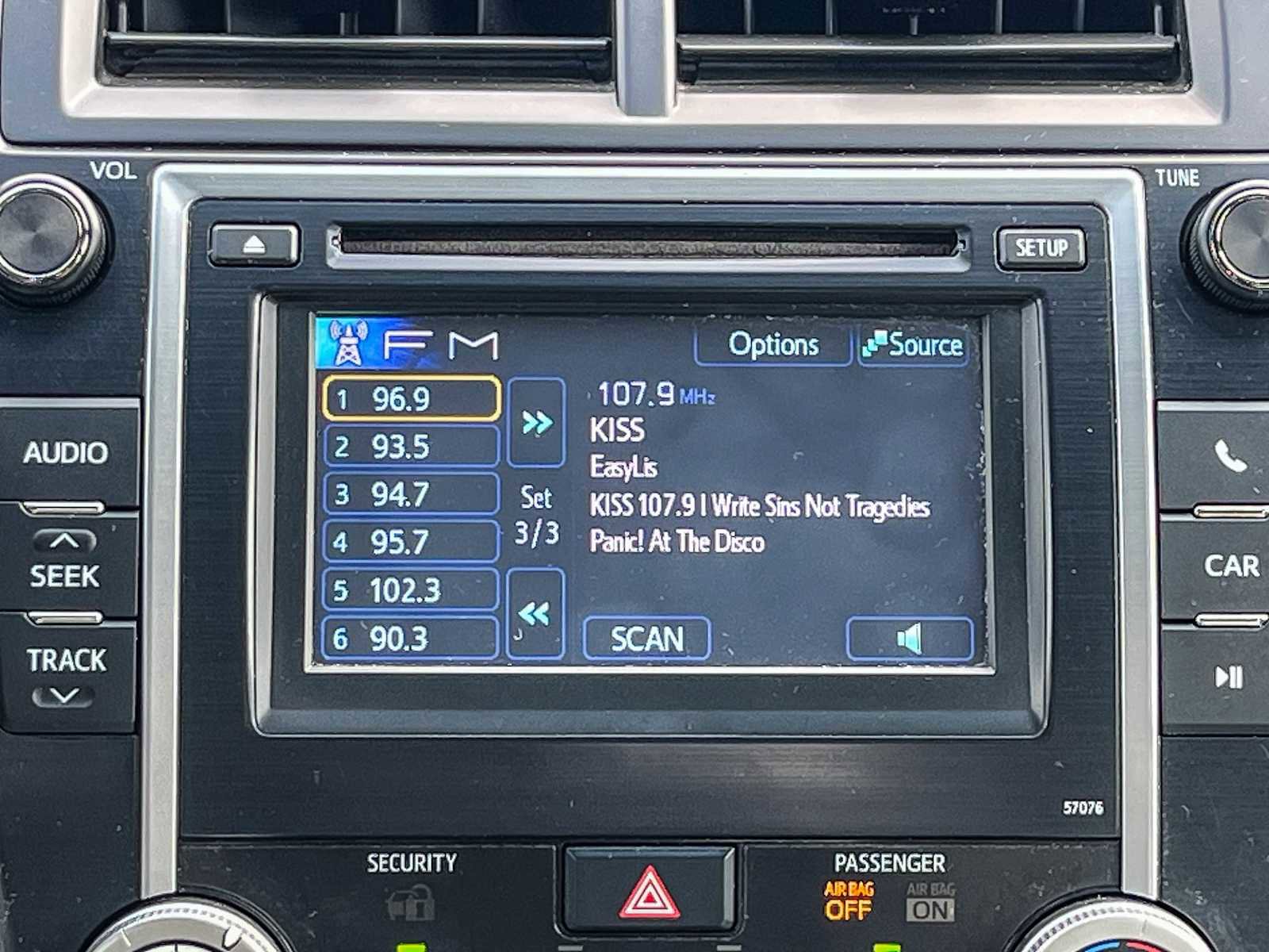 Used 2013 Toyota Camry SE image 13