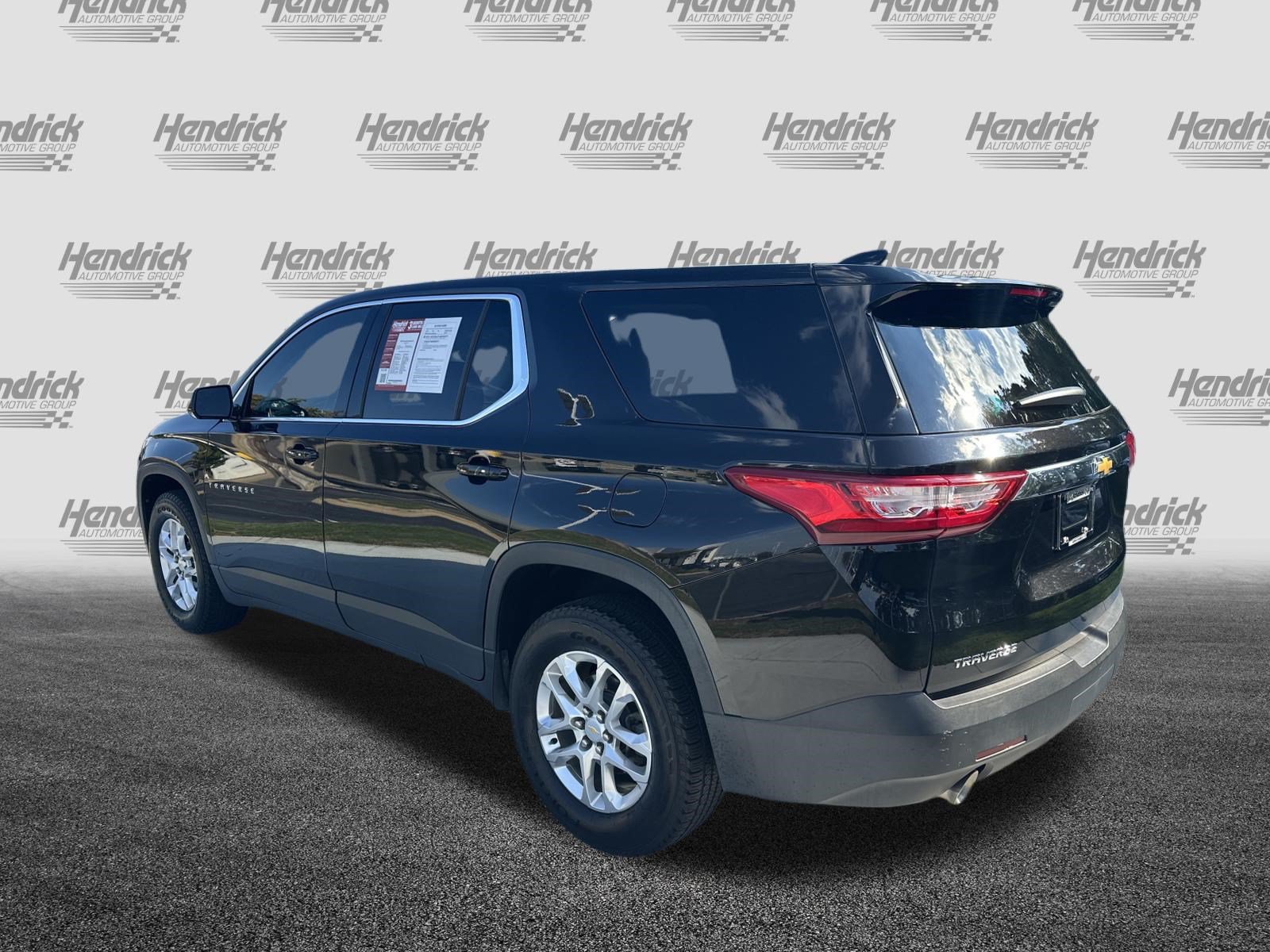 Used 2020 Chevrolet Traverse LS FWD image 8