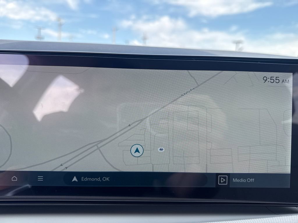 New 2026 Hyundai Tucson Limited AWD/4WD image 25